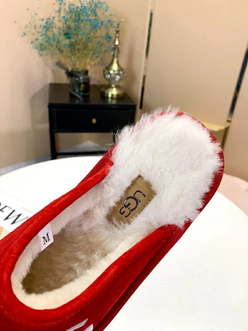 Bright Red Big G Indoor Slippers | 2593