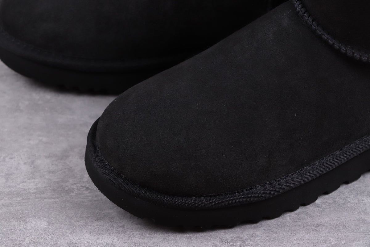 Black Classic Short II Boots | 6223