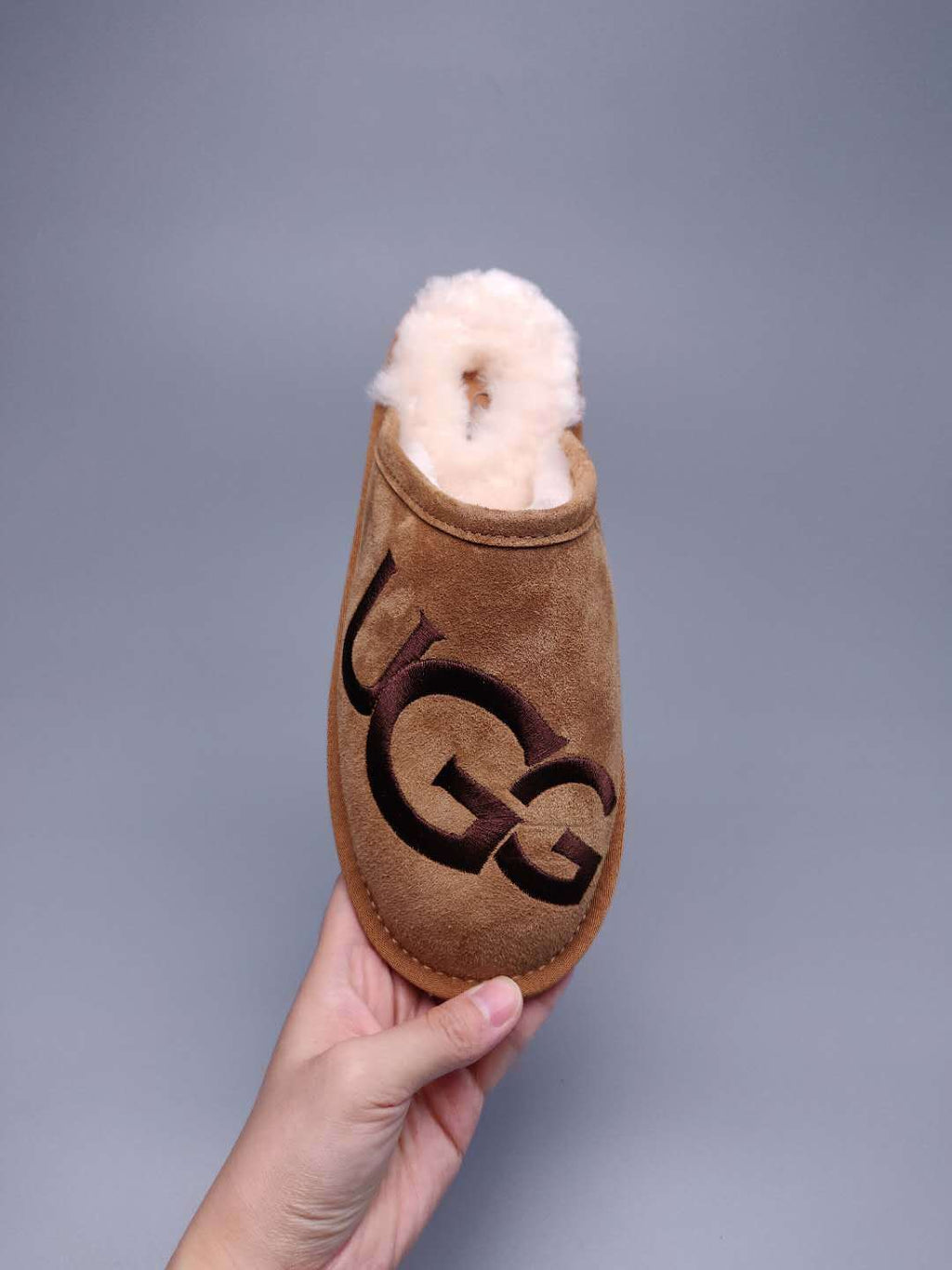 Chestnut Big G Indoor Slippers | 2593
