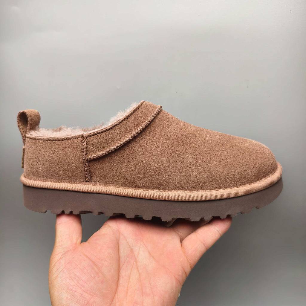 Pink Women's Classic Slip-On Shoes | 3891
