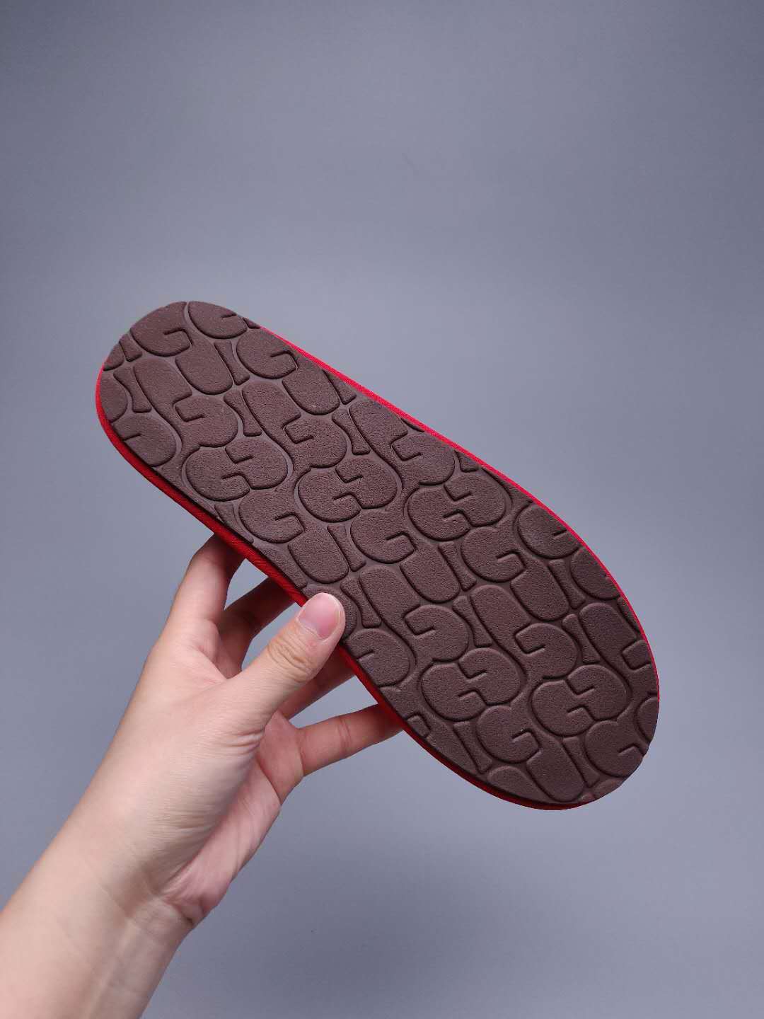 Bright Red Big G Indoor Slippers | 2593