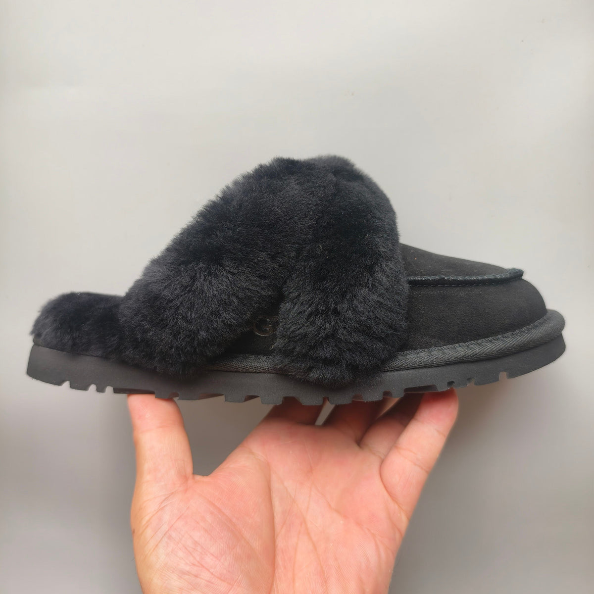 Black Casual Indoor Slippers | 4571