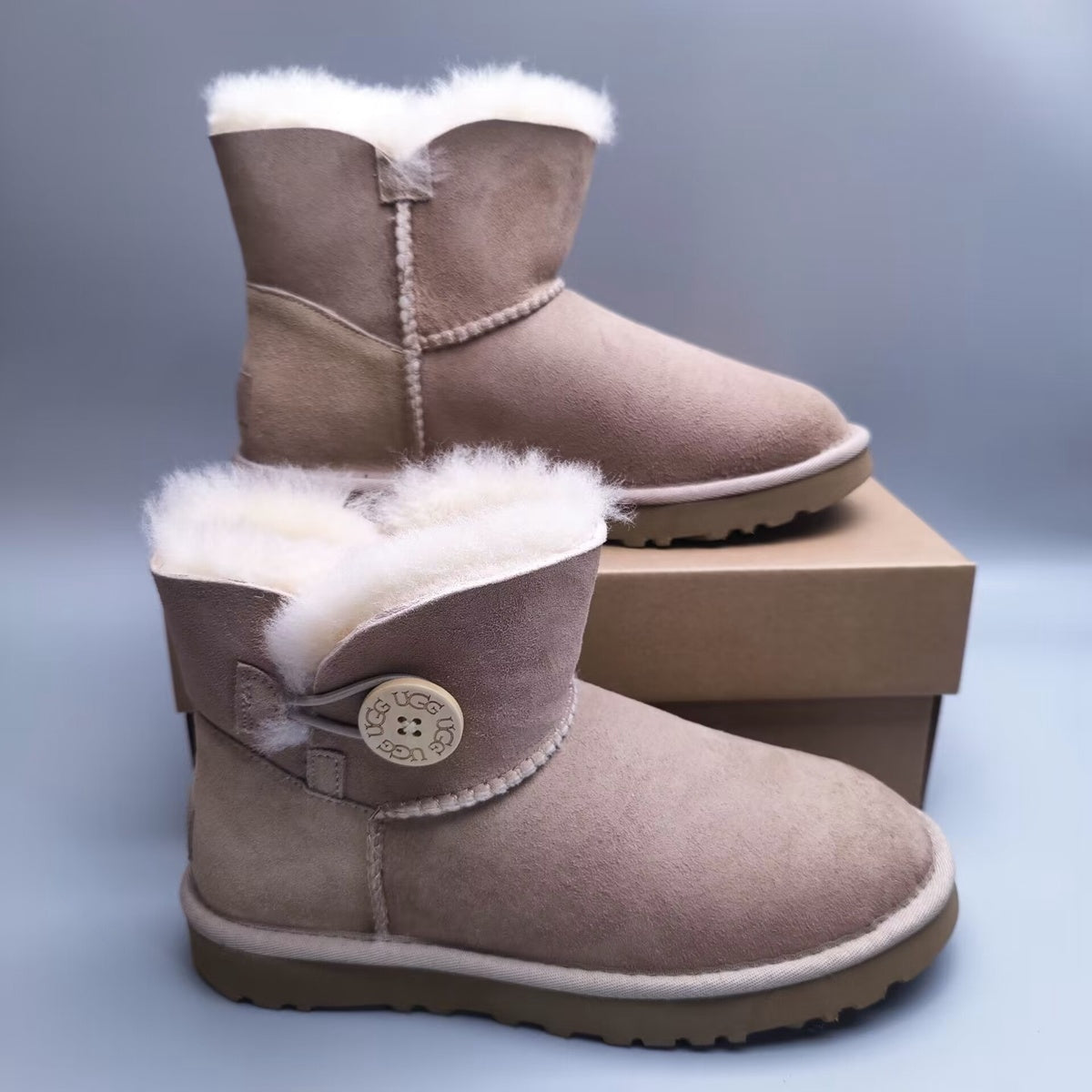 Sand Stain-Resistant Classic Footwear | 6422