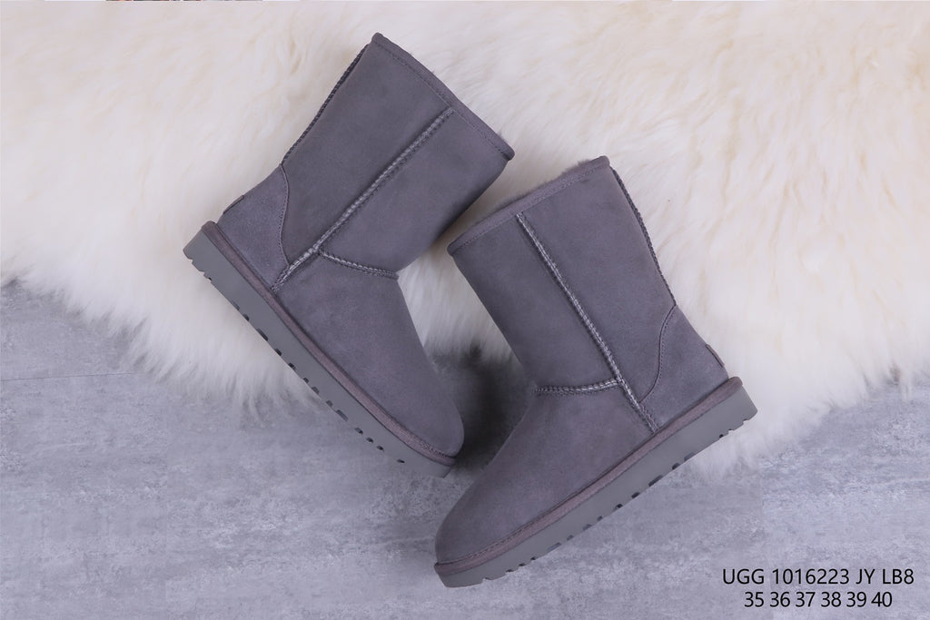 Grey Classic Short II Boots | 6223