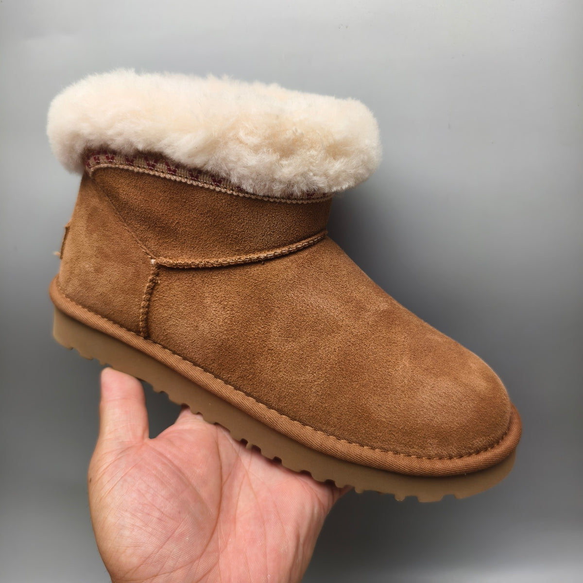 Chestnut Folk-Inspired Low-Top Casual Shoes | 4496