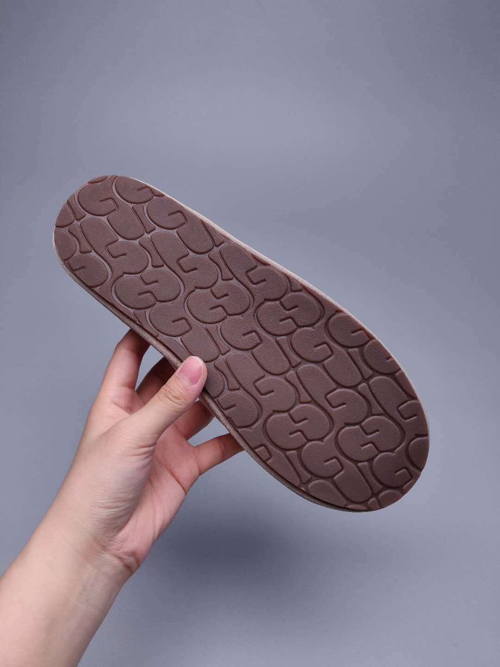Grey Big G Indoor Slippers | 2593