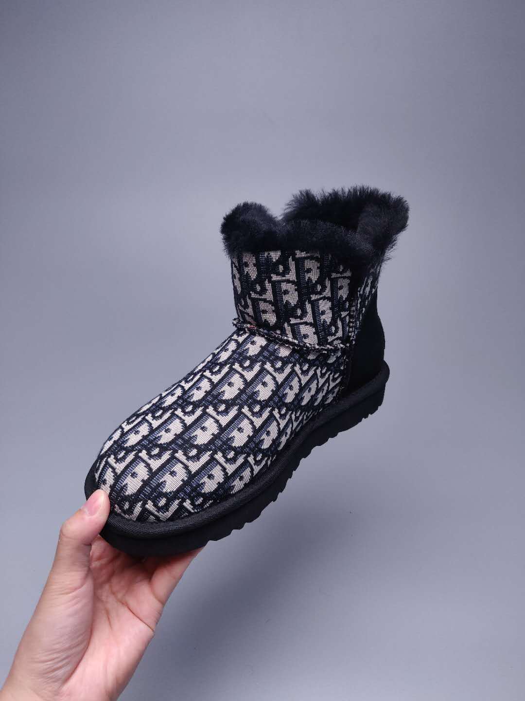 Black Fabric-Textured Casual Footwear | 6554