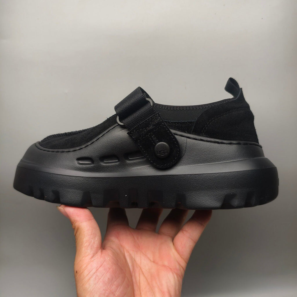 Black Unisex Slip-On Casual Shoes | 7550